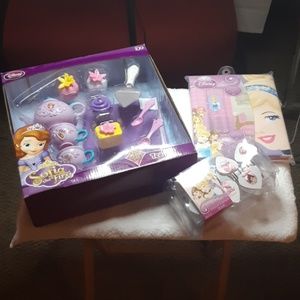 Disney Tea set, Curtain & Hooks Bundle